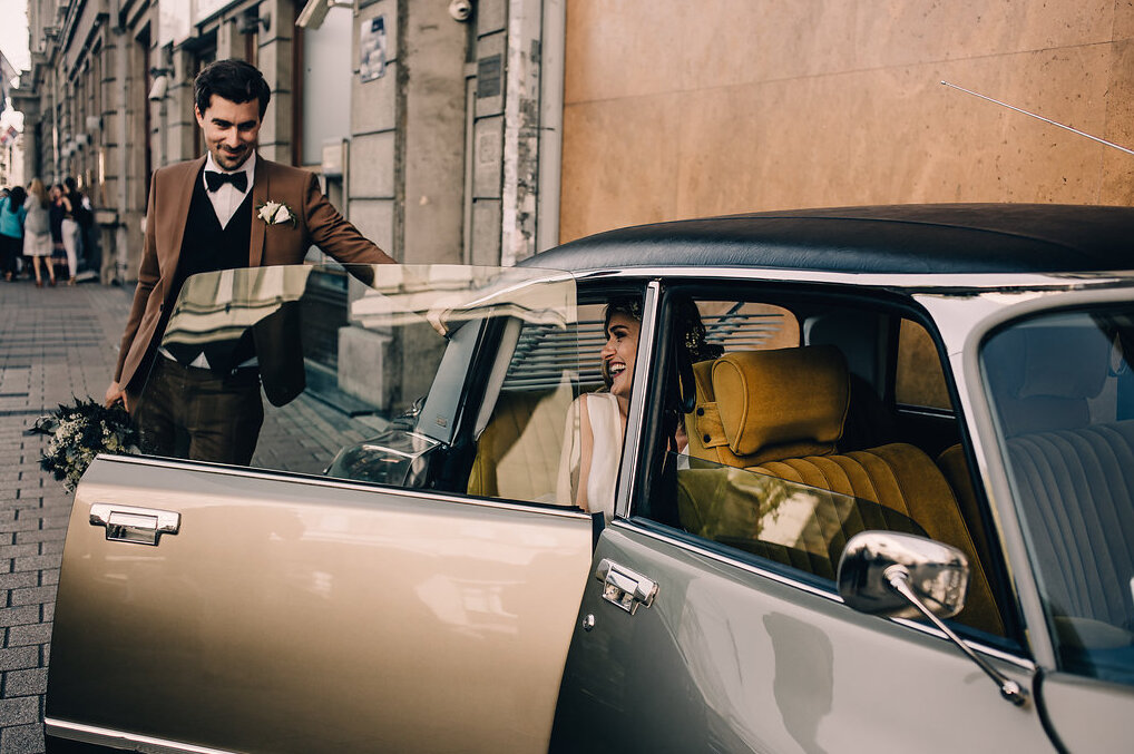 Portret para u zelenilu