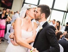 Romantičan ples mladenaca